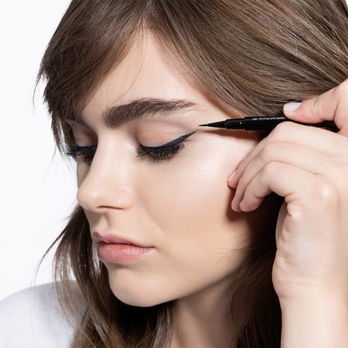 Eyeliner Kullanmanın Püf Noktaları